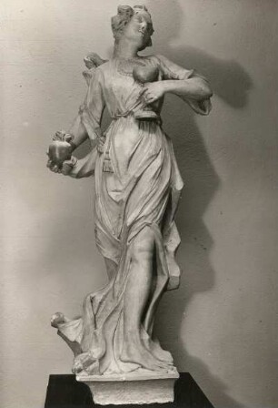 Allegorie des Glaubens vom Denkmal des Christoph Friedrich von Gersdorf, gestorben 1725