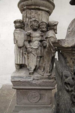 Tumba des Grafen Hoyer VI. von Mansfeld-Vorderort — Kreuzigung