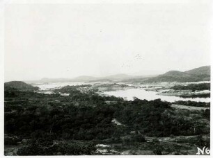 Blick vom Cerro Perico auf den Orinoco und die Raudales de Atures