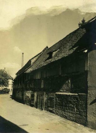 Kaiserslautern: Lohgasse. Alte Gerberhäuser an der ehem. Lauter. Abgetragen