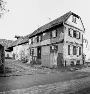 Wölfersheim, Friedberger Straße 19