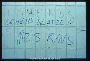 SCHEIß GLATZEN | NAZIS RAUS
