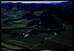 Buchenbach: Burg Wisneck, Husemann Klinik, mit Landschaft