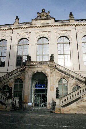 Dresden: Johanneum (vormals Stallgebäude, heute Verkehrsmuseum)