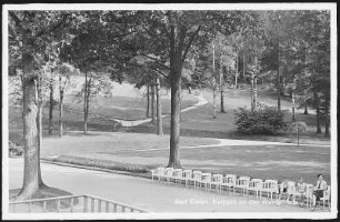 Bad Elster. Kurpark an der Wandelhalle