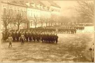 Parade beim Manöver am 17. Januar 1896