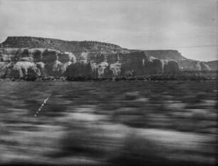 New Mexico : Blick aus dem Zug auf eine Landschaft in New Mexico