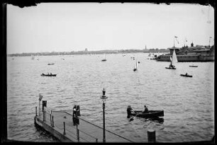 Hamburg. Außenalster. Blick von der Lombardsbrücke