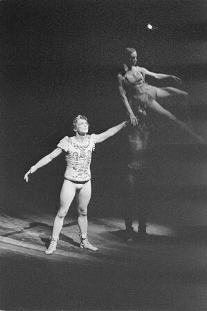 Szenenbilder aus "Spartacus", Ballett von Aram Chatchaturjan. Deutsche Staatsoper Berlin, Erstaufführung 05.05.1973