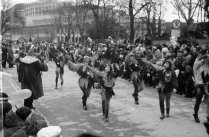 Freiburg: Fasnetumzug 1970