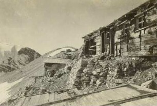 Italien. Ortlergruppe. Unterstände auf der Naglerspitze