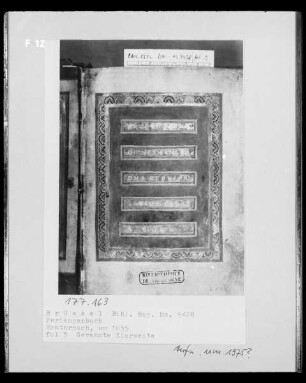 Ms 9428, Perikopenbuch: gerahmte Zierseite