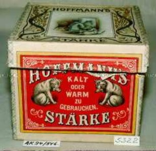Pappkarton für "HOFFMANN'S STÄRKE" (Abbildung zweier Katzen bei der Schneideranprobe)