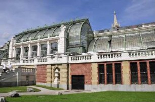 Wien - Palmenhaus : Blick auf das historische Wiener Palmenhaus vom Burggarten aus, 2008