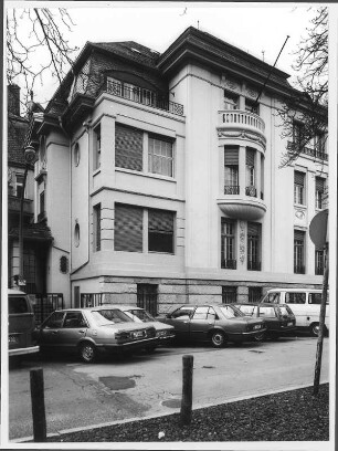 Frankfurt, Zeppelinallee 17, Zeppelinallee 19