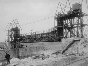 Bau des alten Sperrtores Bramsche/Mittellandkanal