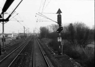 Allensbach: aus dem Lokführerstand; Strecke Singen - Konstanz bei Allensbach