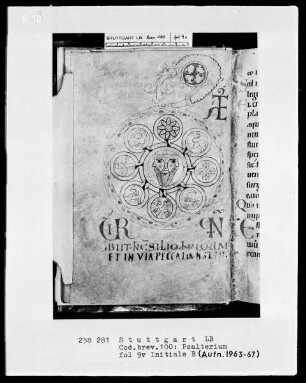 Kalendar - Psalterium - Hymnar (Benediktinerhandschrift) — Initiale B mit Dreifaltigkeitsbild umgeben von Tieren, Folio 9verso