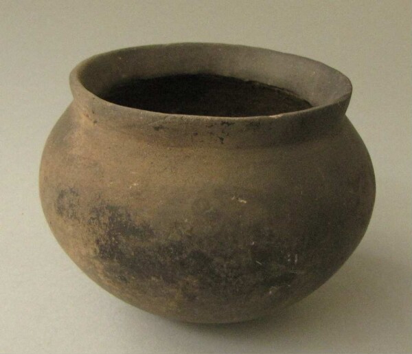 Clay vessel