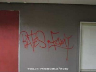 BAtES FLUMY