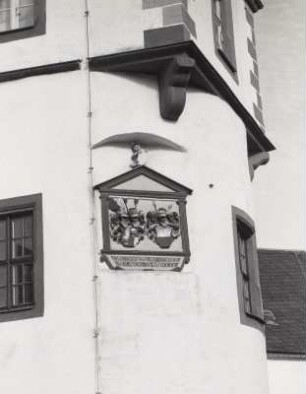 Wappen des Günther von Bünau und seiner Gattin Magdalene von Ebeleben