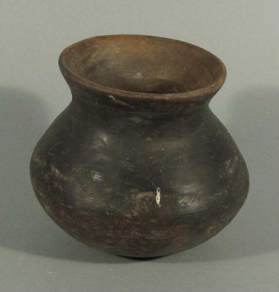 Clay vessel