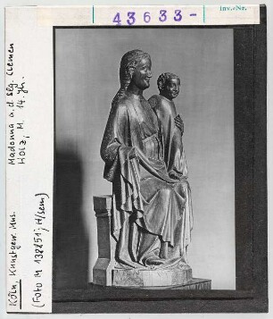 Köln: Madonna aus der Sammlung Clemen. Kunstgewerbemuseum