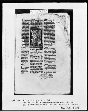 Liber Deuteronomii cum Glossa ordinaria - Ambrosius — Initiale H(ec sunt verba), Folio 1recto