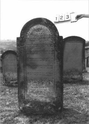 Grabstein 123