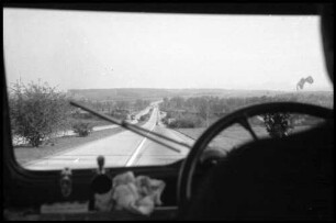 Kirchheim/Teck: Autobahn vom Fahrer aus, bei Kirchheim/Teck