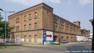 ehem. Artilleriewagenhäuser (Lagerhallen 4, 5, 7, 8, 9); Berlin, Spandau