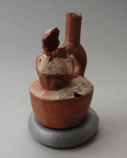 Clay vessel