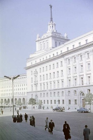 Das Parteigebäude der Kommunistischen Partei, heute Regierungsgebäude Bulgariens in Sofia
