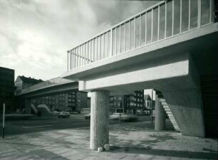 Leichtbeton - Fußgängerbrücke zur Rheingoldhalle, 1968