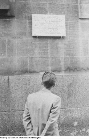 Dresden, u.a. Ausstellung - Residenzschloss, Georgentor - Gedenkstein für Julian Grimau - Straßenumbenennung zu Ehren Louis Braille - Zeltlager, Juli - Dezember 1966