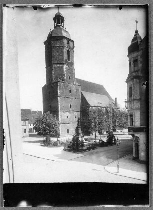 An der Nikolaikirche in Eilenburg