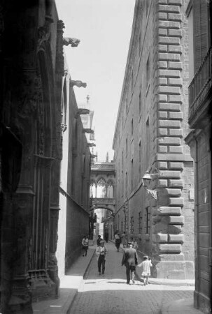 Verbindungsbrücke zwischen dem Palacio und der Casa de los Canonges