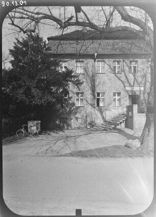 Drebkau-Steinitz, Teichweg 2. Gutshaus. Eingangsfront (Teilansicht)