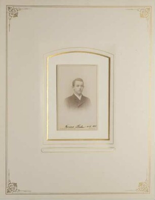 Carte de Visite-Album des Männer-Turnvereins zu Friedenau; Blatt 22