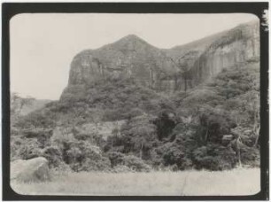 Rotsandsteinberge bei Bermejo, zwischen Santa Cruz und Samaipata
