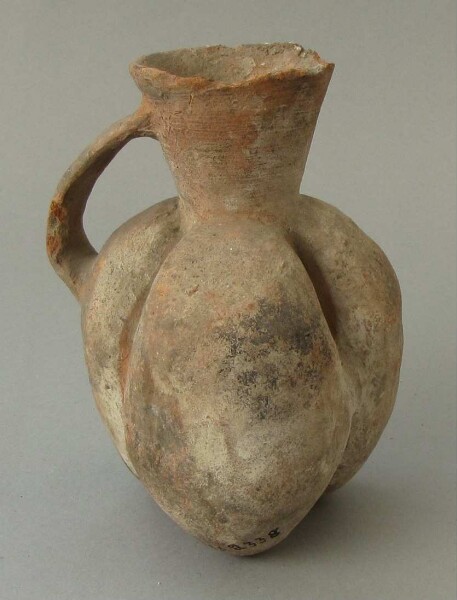 Clay vessel