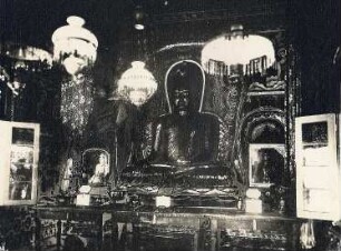 Mount Lavinia, Sri Lanka: Tempelschrein mit Buddhafigur
