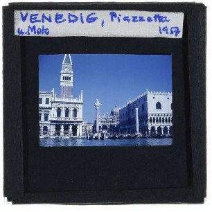 Venedig, Dogenpalast,Venedig, Markusturm,Venedig, Markusdom,Venedig, Markusplatz / Piazza S. Marco,Venedig, Lagune,Venedig, Molo di Palazzo Ducale,Venedig, Säulen auf dem Markusplatz,Venedig, Biblioteca Nazionale Marciana