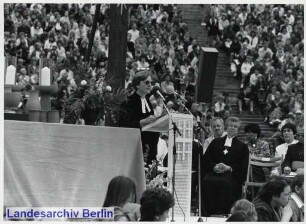 23. Deutscher Evangelischer Kirchentag Berlin 1989: "Unsere Zeit in Gottes Händen"; vom 07.06.1989 bis 11.06.1989: Schlussgottesdienst im Olympiastadion (Charlottenburg)
