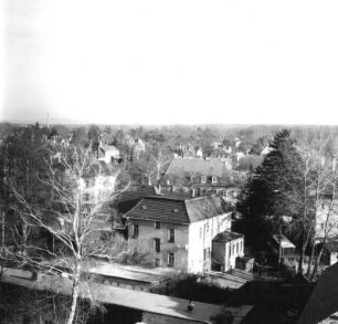 Dresden-Klotzsche. Blick nach Nordwest vom Turm der 82. Oberschule, Gertrud-Caspari-Straße