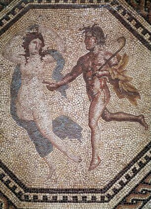 Dionysos-Mosaik — Bildfeld: Tanzende Mänade und jugendlicher Satyr