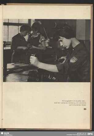 Arbeiterinnen in Ausbildung