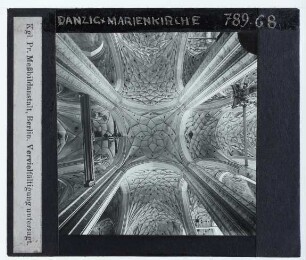 Danzig, Marienkirche : Blick ins Vierungsgewölbe