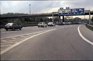 Einfahrt West zu Hauptfahrbahn West (Karlsruhe Richtung Basel)