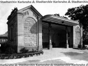 Beichel, Friedrich. Wartehalle beim Hauptfriedhof